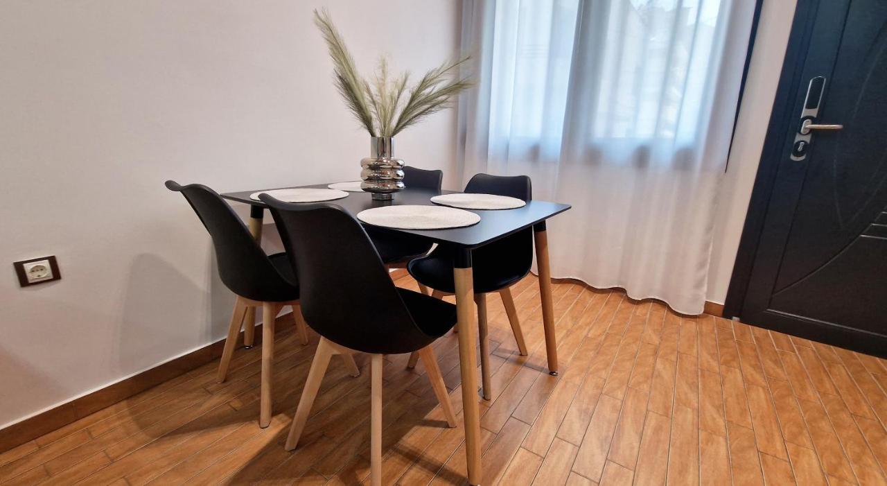 Pg Luxury Apartment Cavala Exterior foto