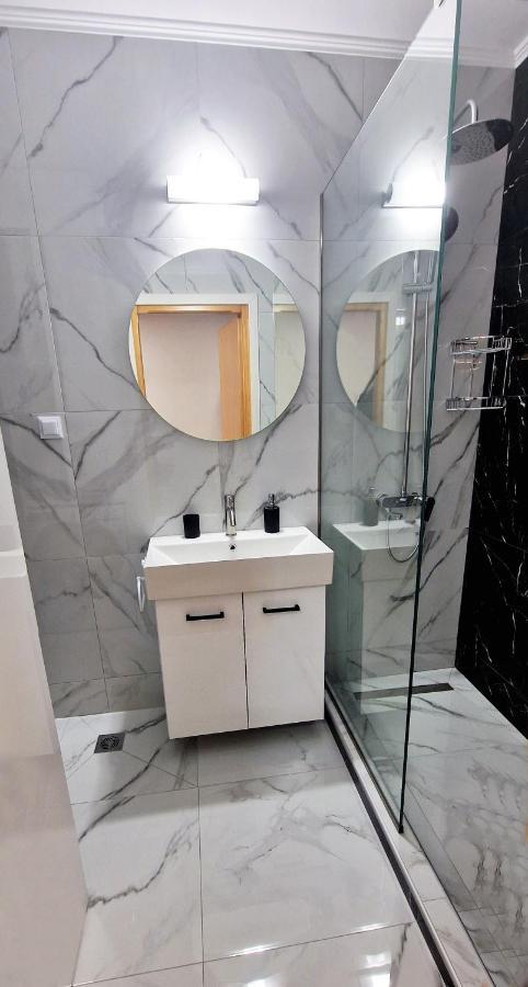 Pg Luxury Apartment Cavala Exterior foto