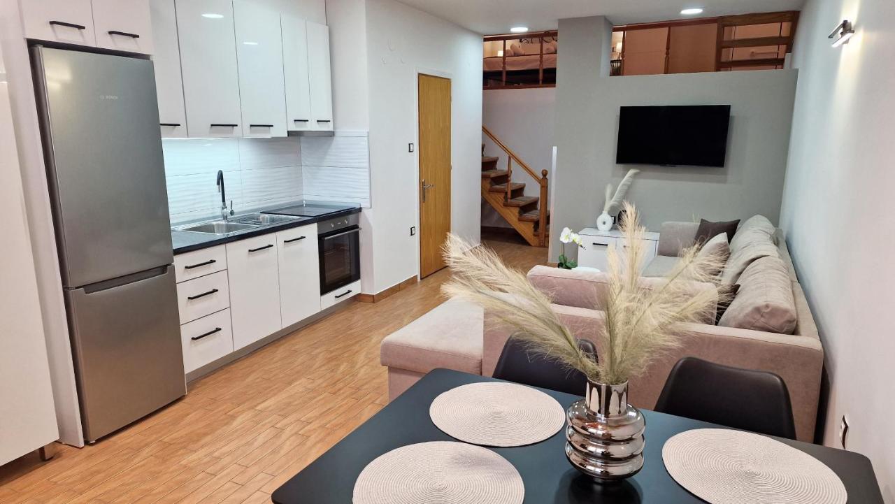Pg Luxury Apartment Cavala Exterior foto
